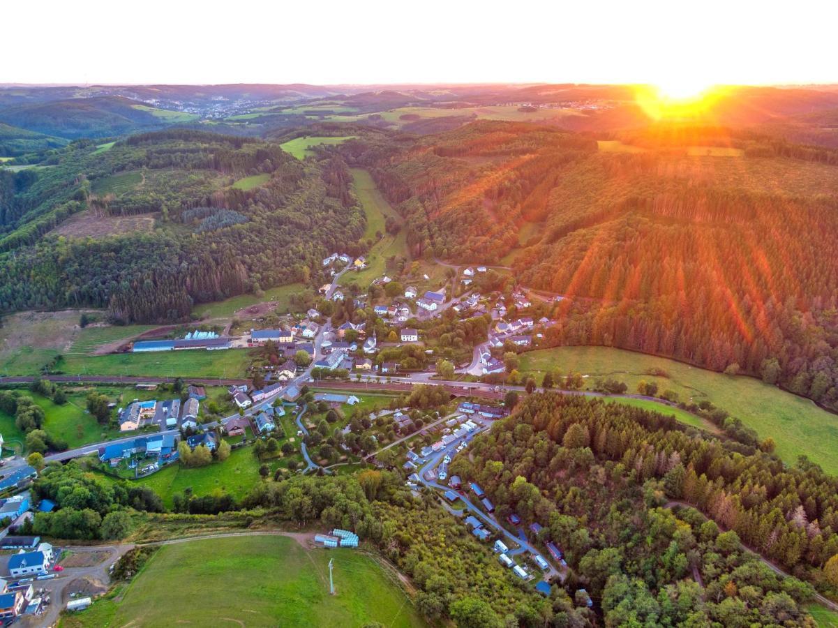 Hotel Basic Vakantiehuisje Op Val D'Or Enscherange Exteriér fotografie